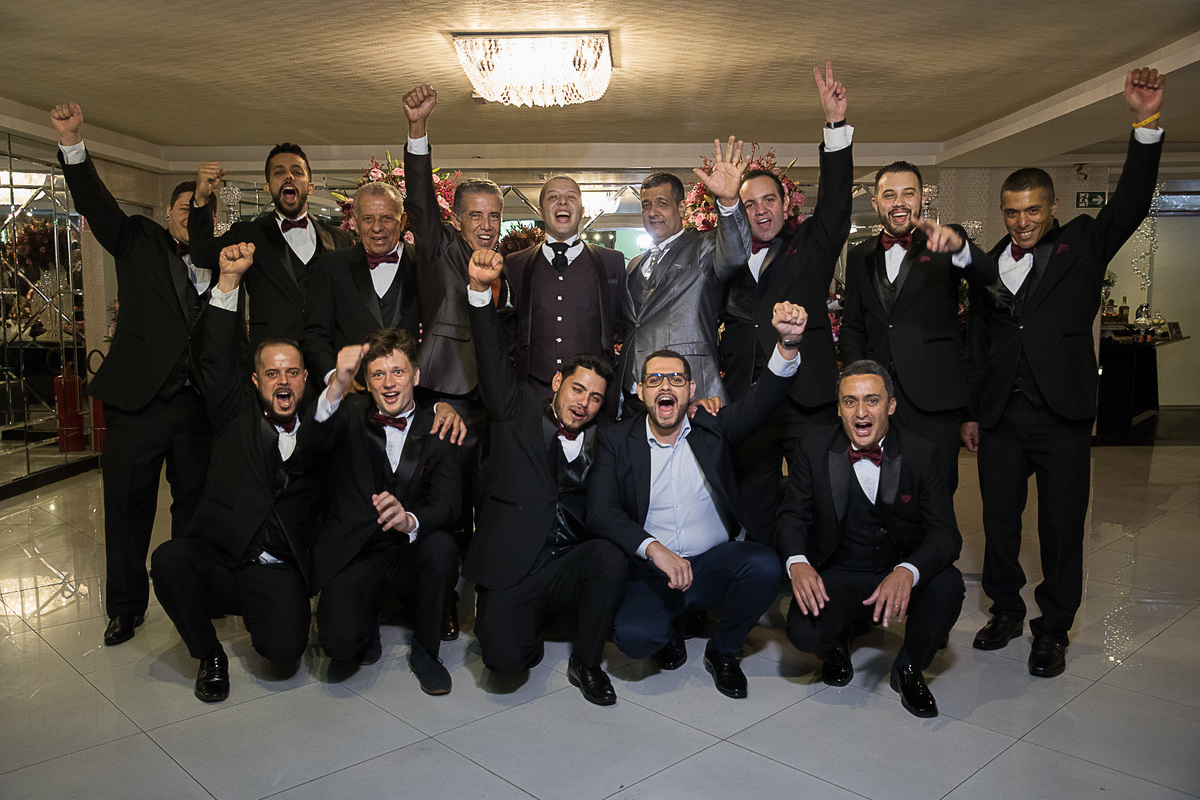 Evian Eventos https://www.instagram.com/buffetevian/
by @alexvieirafotografia #alexvieira