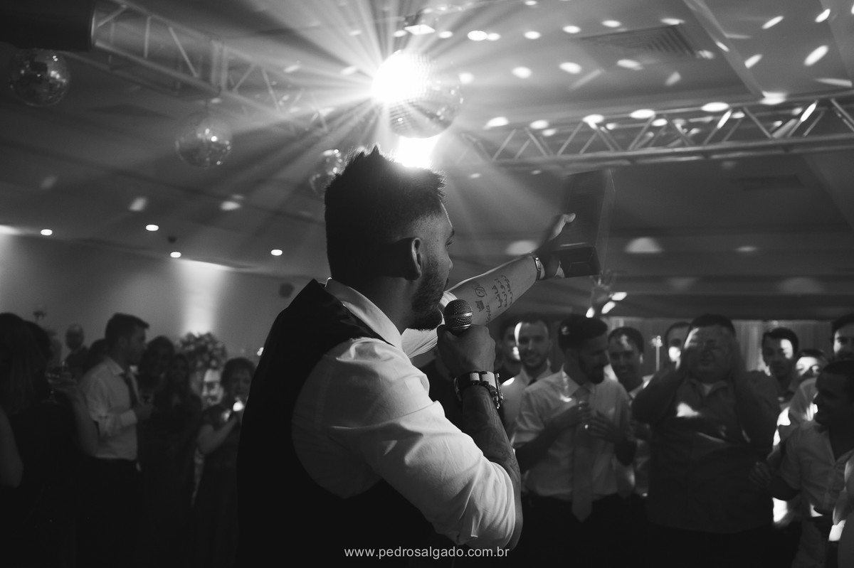 z de Fora, Dudu e Gabi, Igreja Santa Filomena e Salão Metropólitan. Teve tudo, casamento civil, making of, cerimonia e festa.