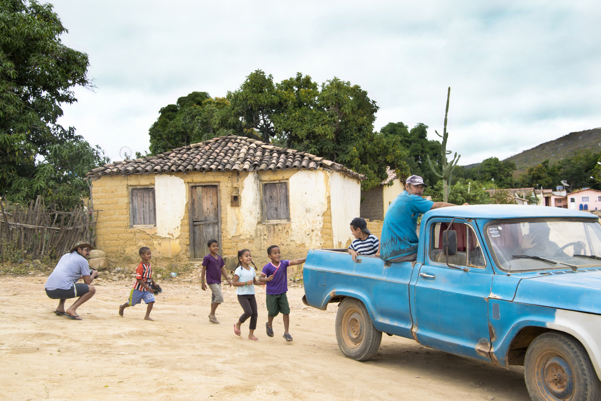 ensaio documental infância fotografia de viagem fotógrafa lifestyle 