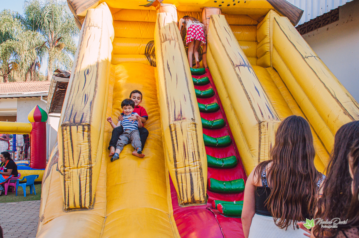 Diversão e brincadeira na Festa