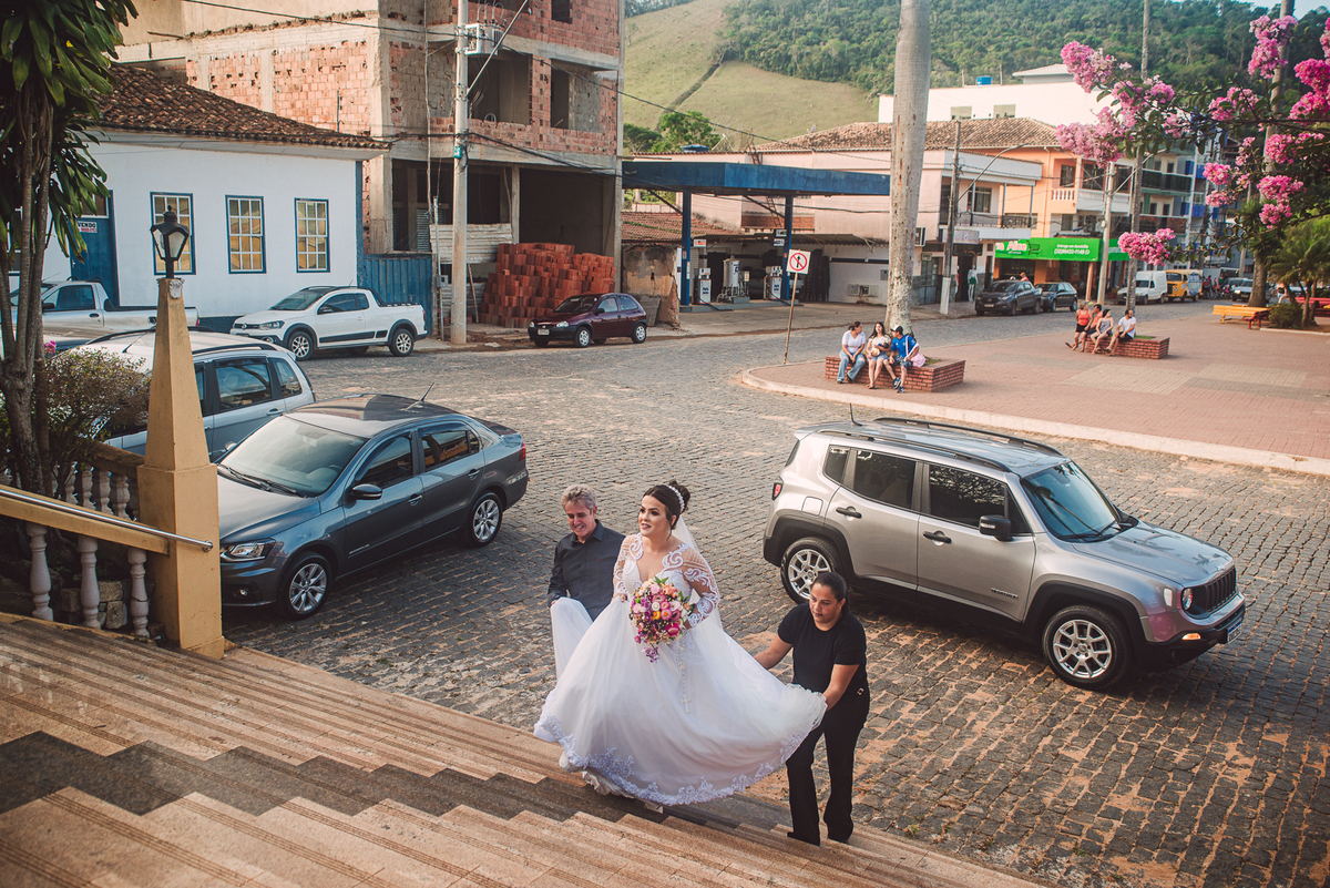 Noiva na Escadaria - Bruno e Raquel - Cipotânea