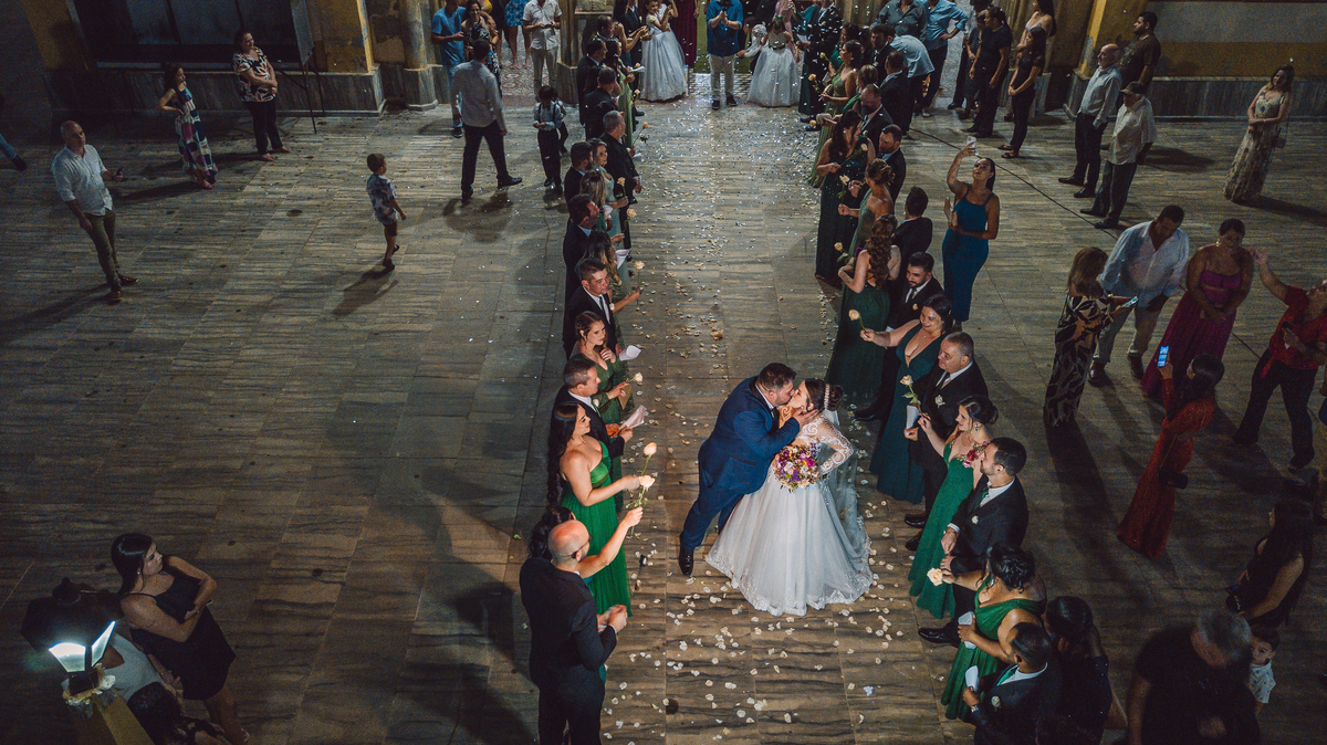 Saída dos Noivos - Bruno e Raquel - Cipotânea