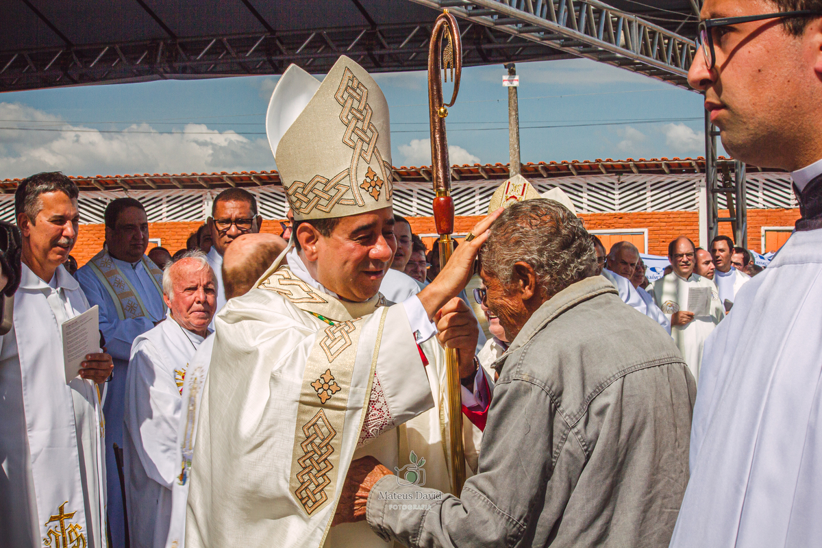 DOM EDMAR JOSÉ ORDENAÇÃO 2024 - ALTO RIO DOCE - MG