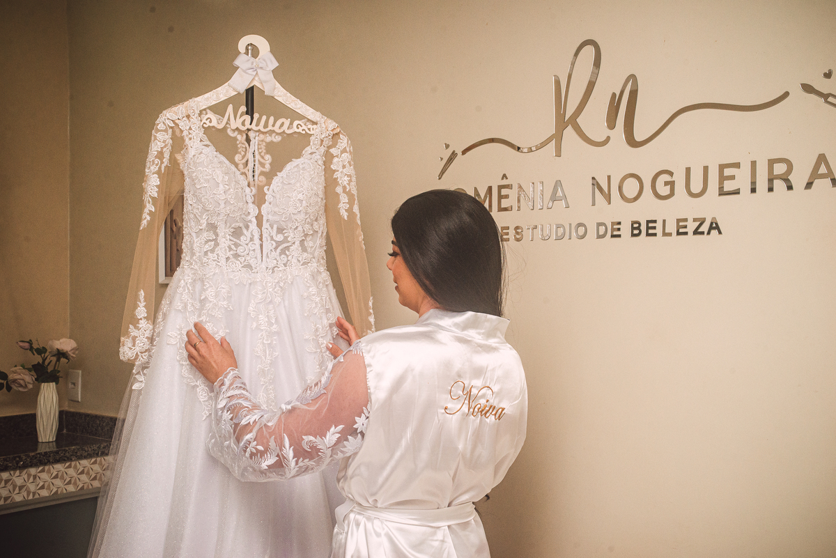 Vestido de Noiva - Making Of - Cipotânea - MG