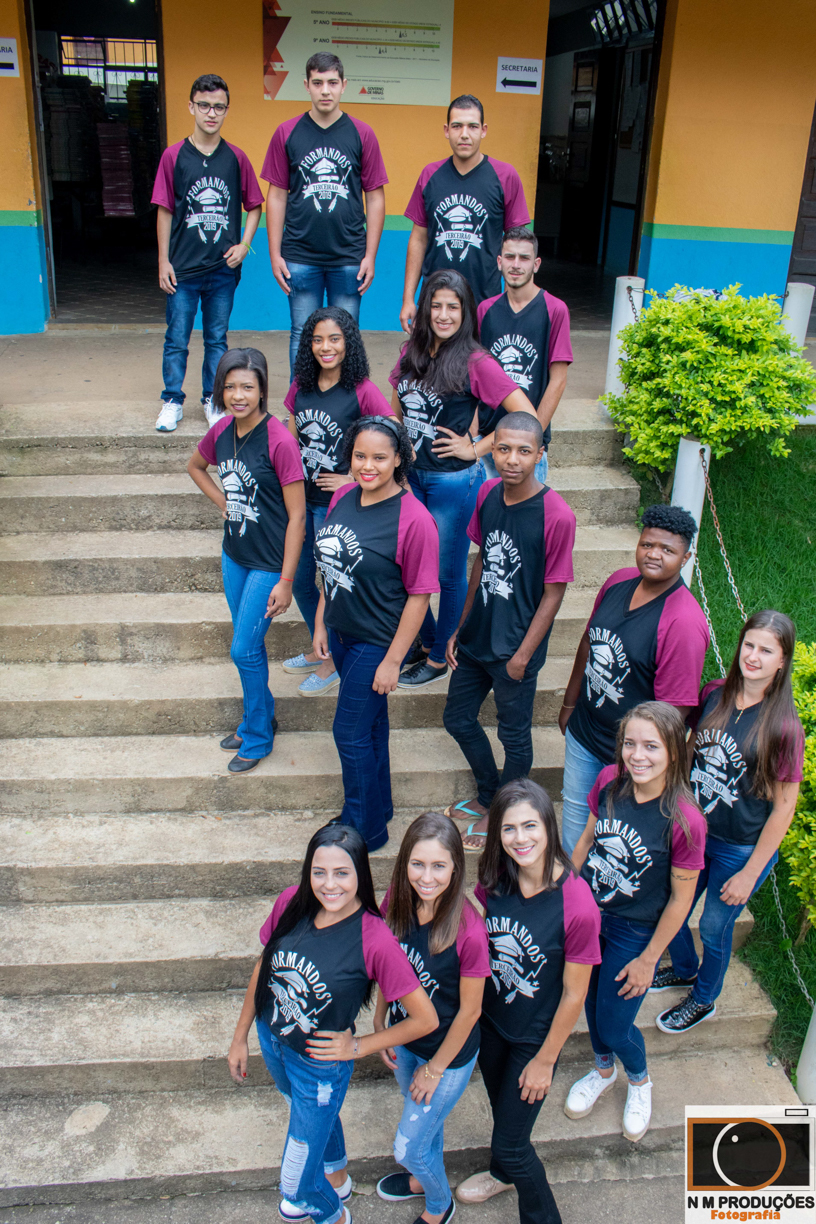 Formatura terceiro ano dos alunos da Escola Estadual José Dias Pedrosa em Cipotânea - MG