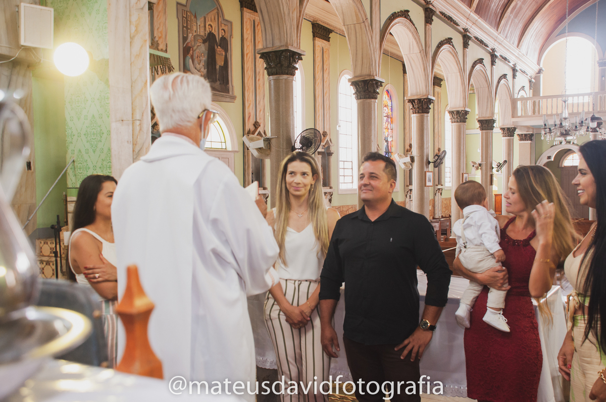 Batismo de João Gabriel com os padrinhos