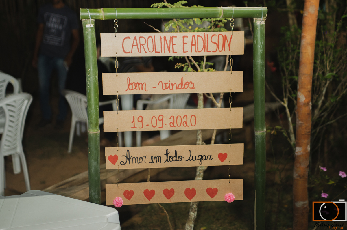 Casamento de Caroline e Adilson placa de entrada