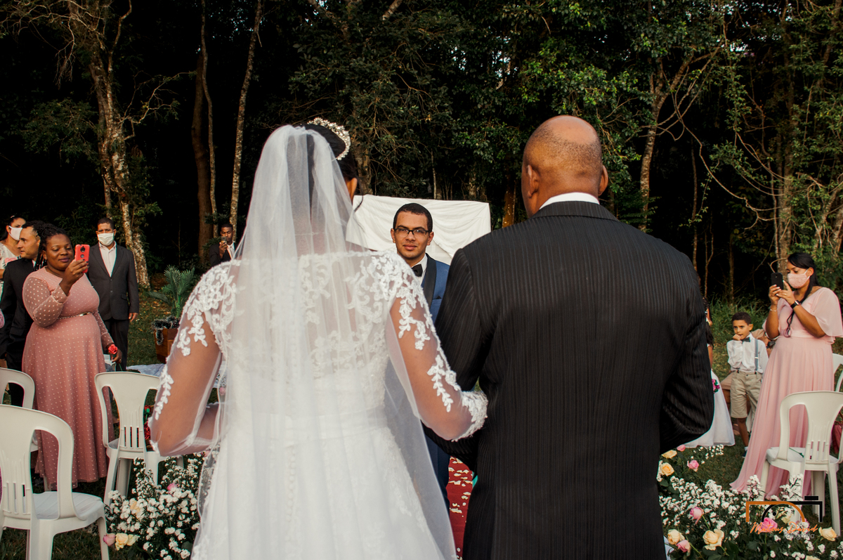 casamento intimista Lucas e Querem Barbacena MG noivo o encontro