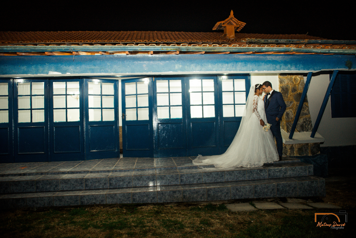 casamento intimista Lucas e Querem Barbacena MG noivos no casarão