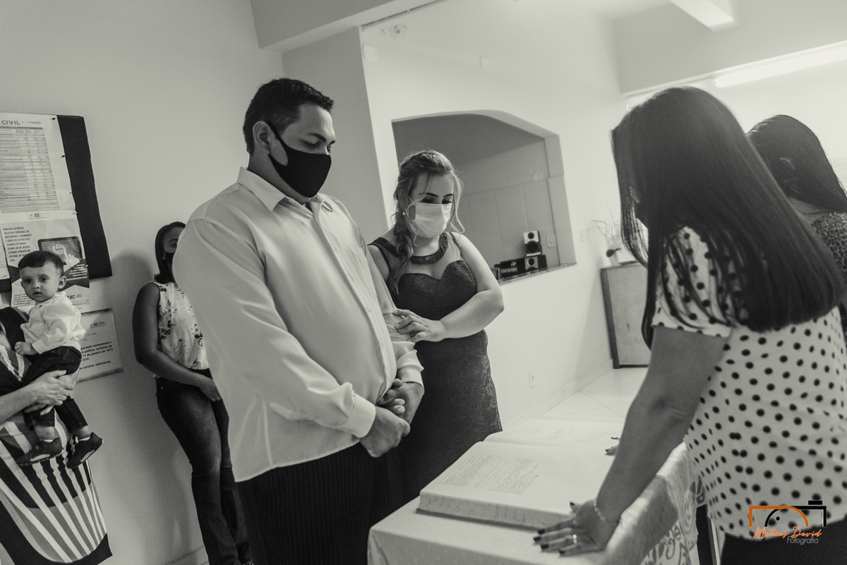 Casamento Civil de Cristina e Cláudio em Alto Rio Doce-MG