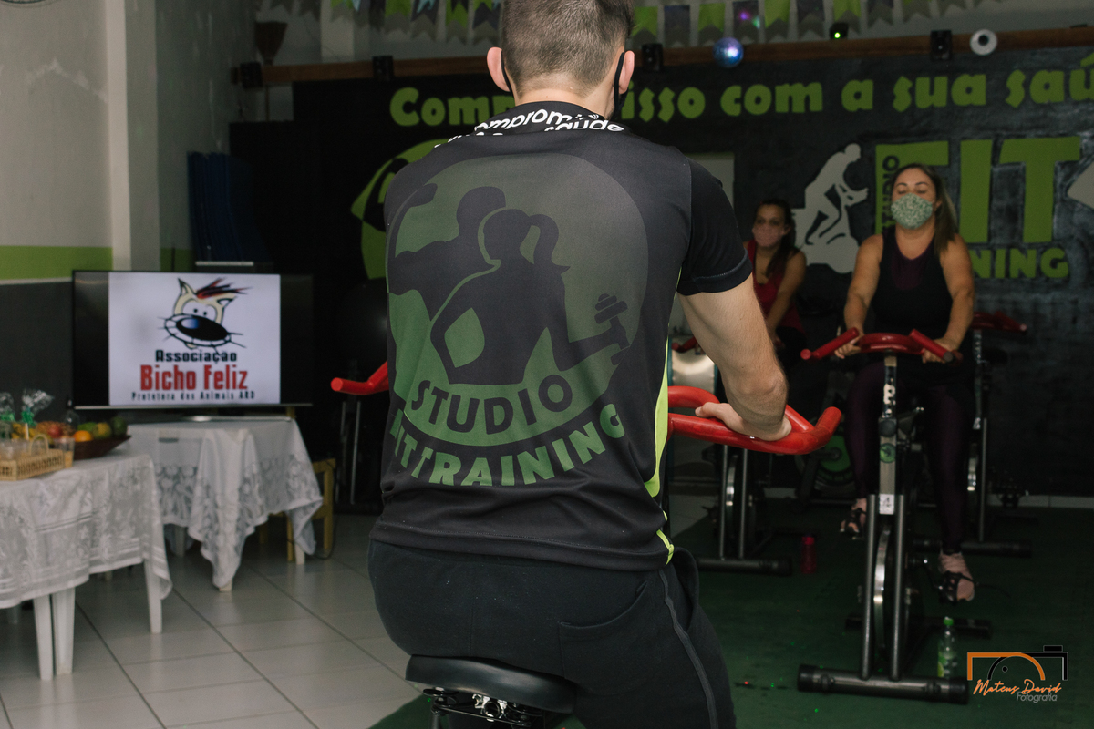 Aula Spinning e Zumba - Stúdio Fit Training - Alto Rio Doce - MG 