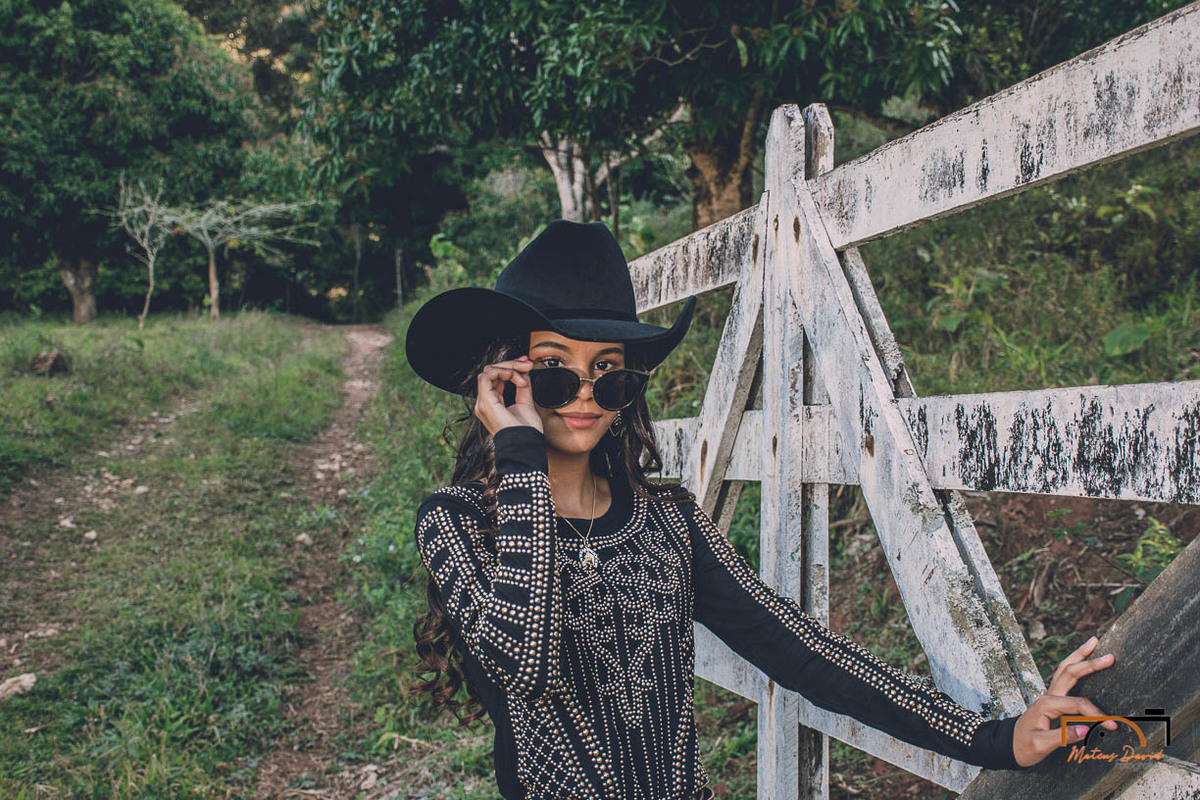 Ensaio Country de 15 anos de Edlayne em Alto Rio Doce MG