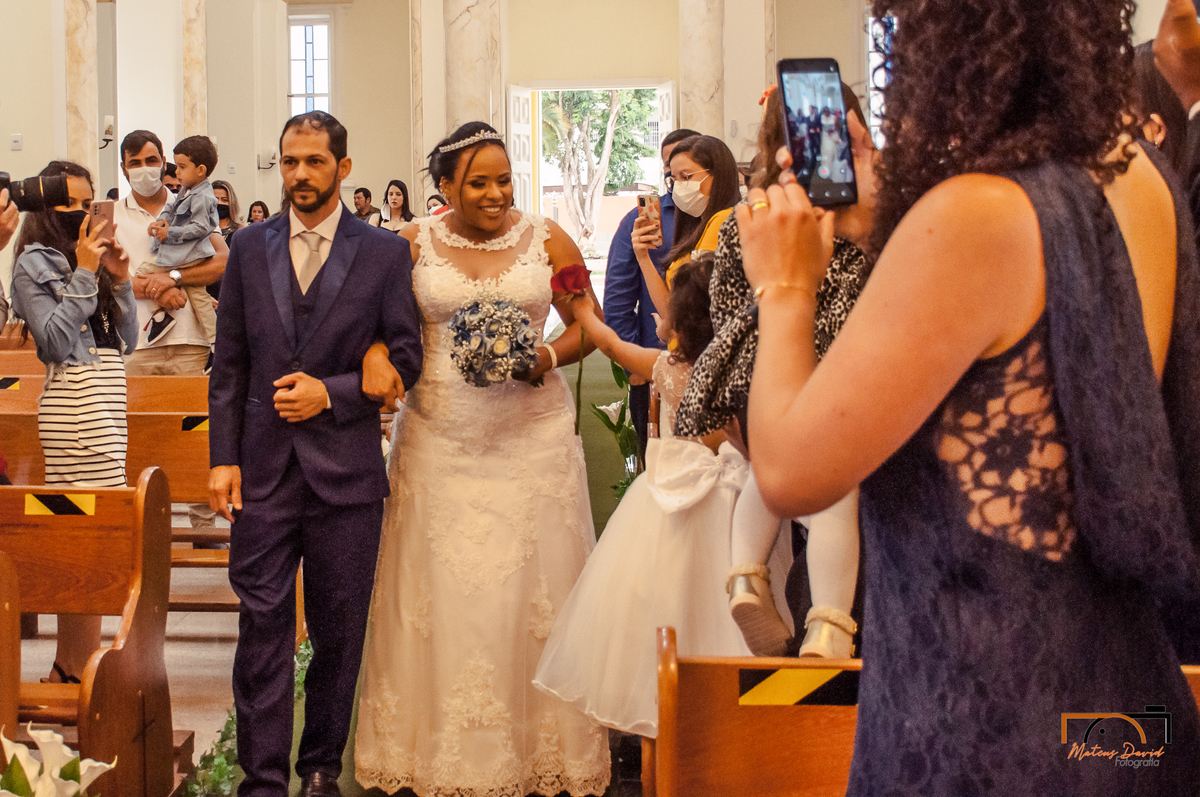Casamento de Cacau e Amilson em Alto Rio Doce - MG