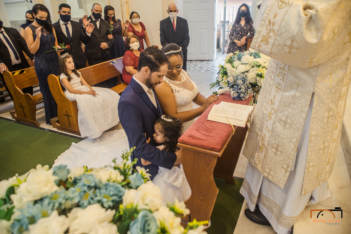 Casamento de Cacau e Amilson em Alto Rio Doce - MG