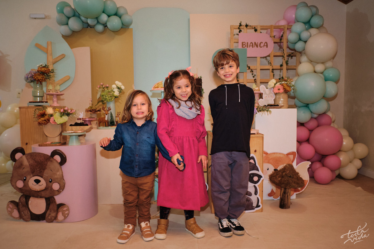 retrato dos primos que vieram de longe para a festa