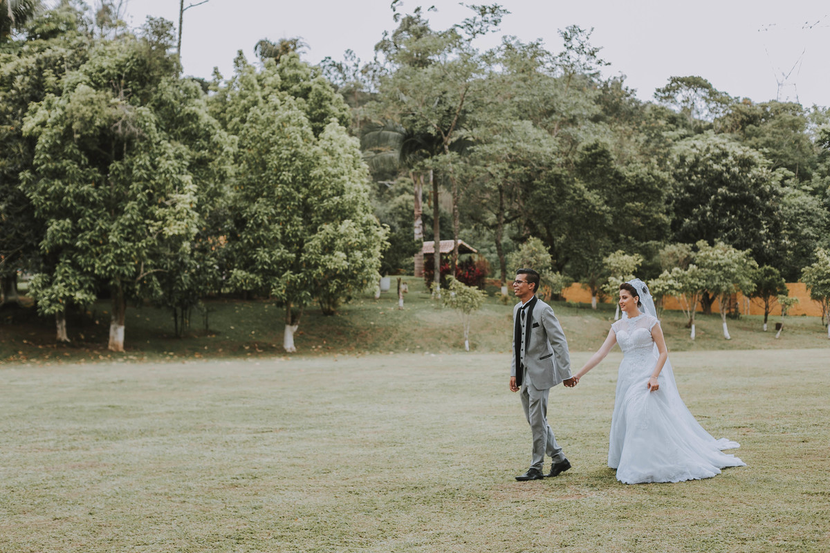 noivos 2019 Casamento 2020  almadden fotografia Casal detalhes ensaio do fotográfico noivas2020 love
