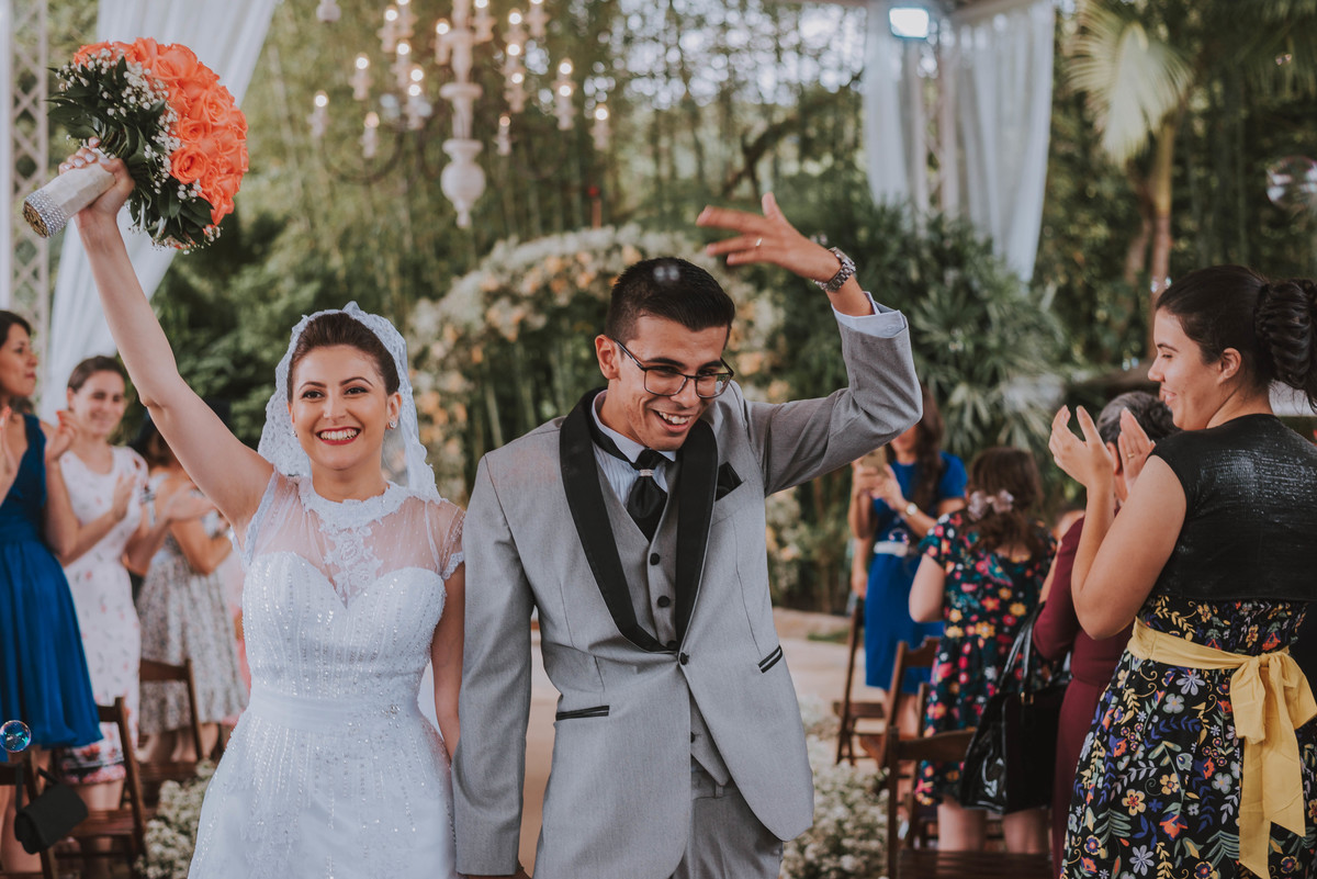 noivos 2019 Casamento 2020 florista almadden fotografia Casal detalhes enfim casados