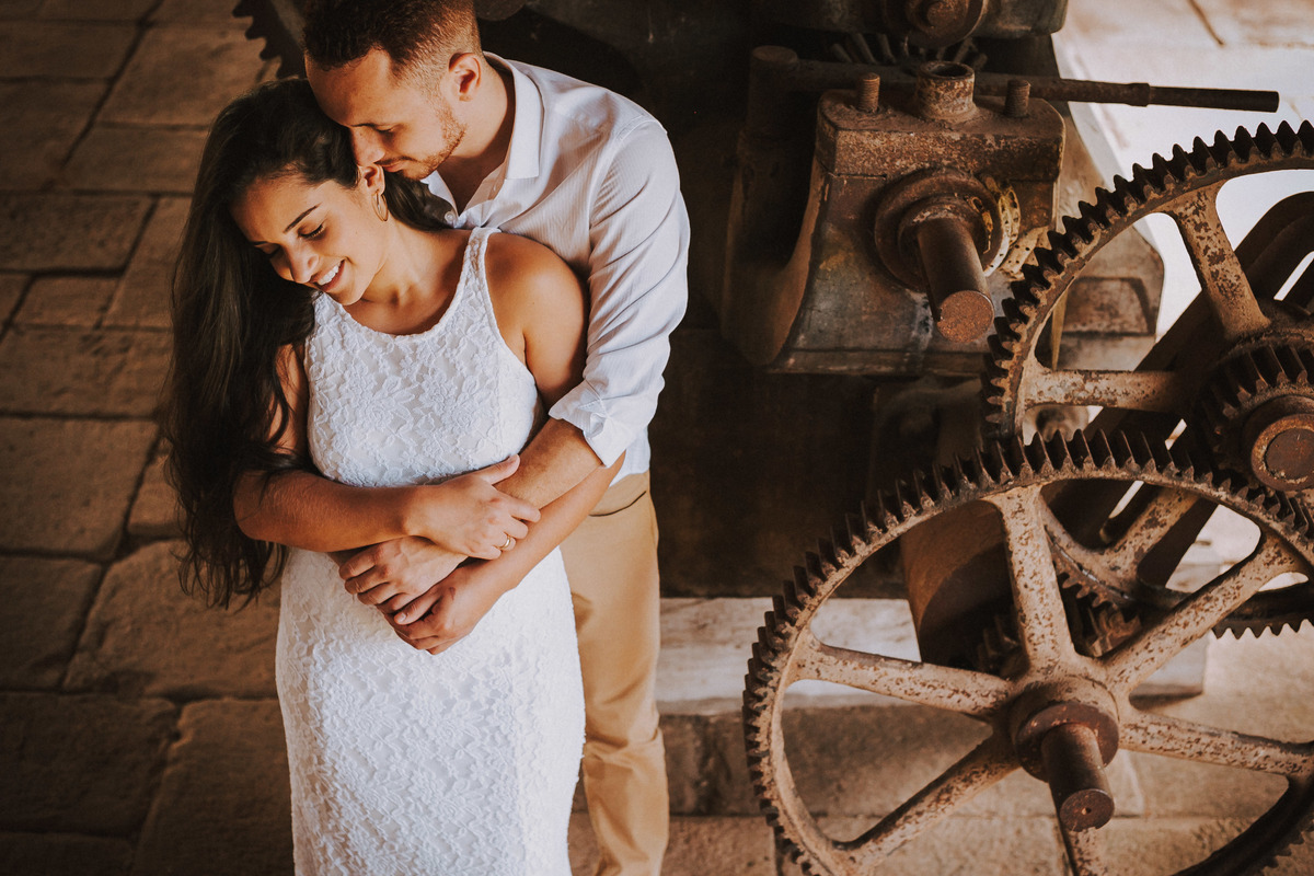 Almadden fotografia / fotos de casamentos / casal feliz