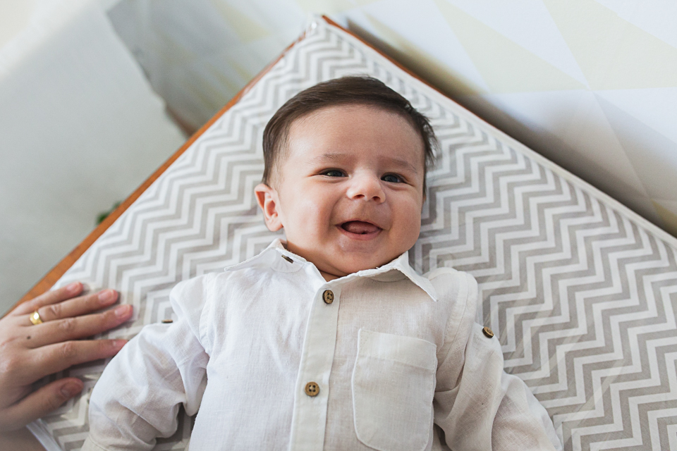 ensaio em casa, pet, newborn, natural, lifestyle, recém nascido, ensaio fotográfico, família, 90 dias