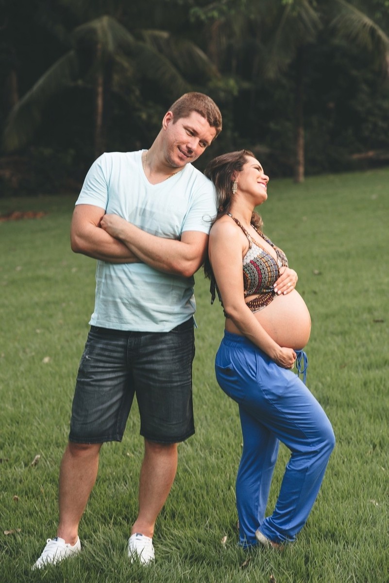 Pollyana e Gil a espera de Julia