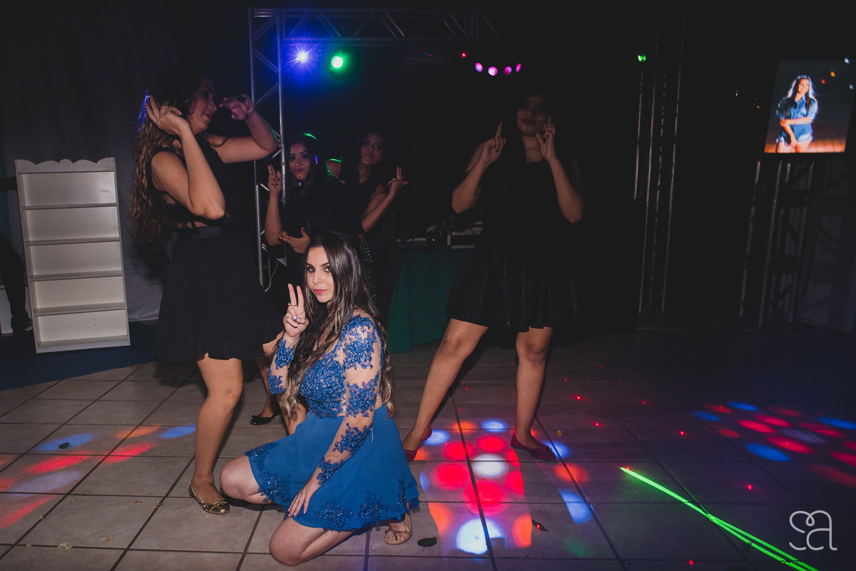 Adays | Festa 15 anos