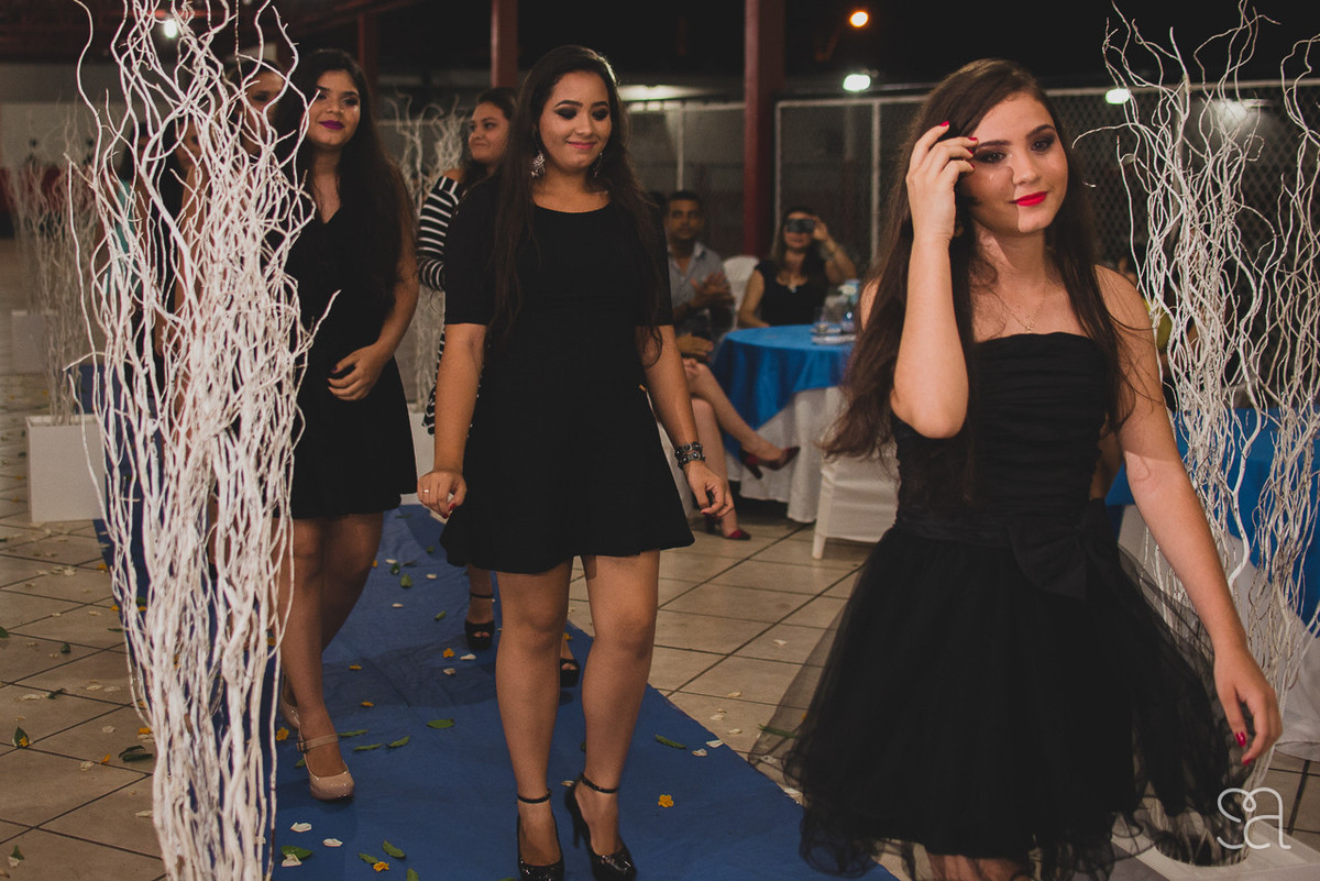 Adays | Festa 15 anos