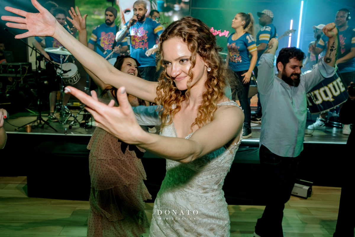 Casamento espaço Italia - Buffet Callegari - Festa salão de festas - dança dos noivos