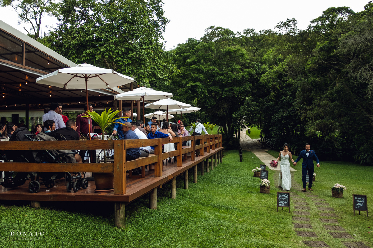 Entrada dos dois na festa.