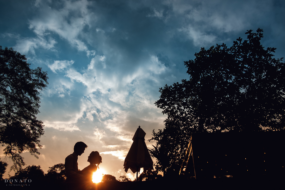 Por do sol no espaço natureza.