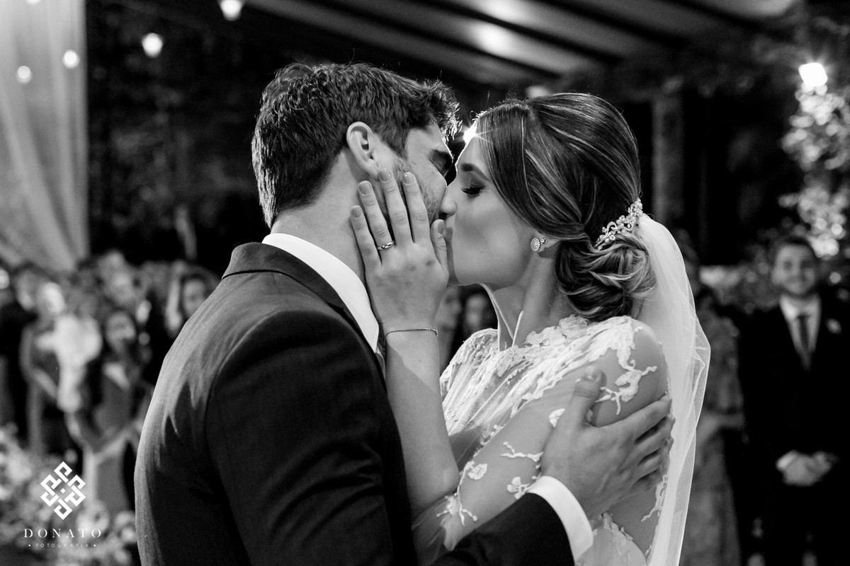 o beijo dos casados, esta foto é linda.