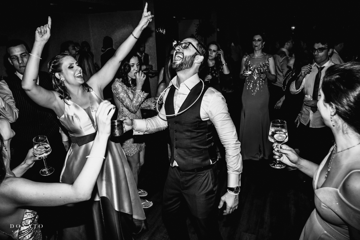 Hora da balada dentro da casa traffo vila bisutti, muita diversão.