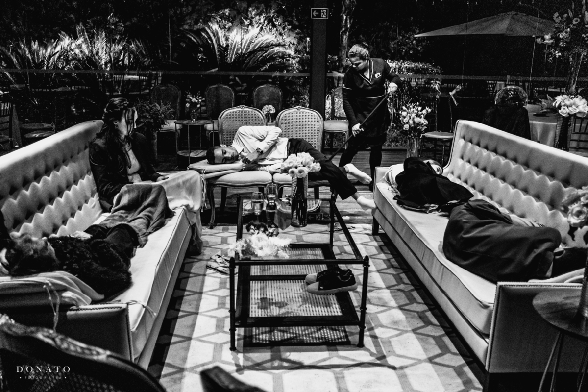 Final de festa na caa Bisutti espaço Traffo.