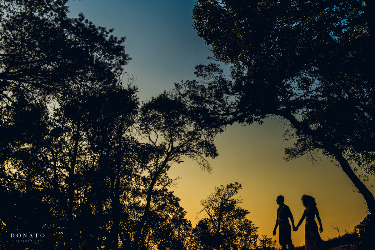 Casal em campos do jordao.por do sol.