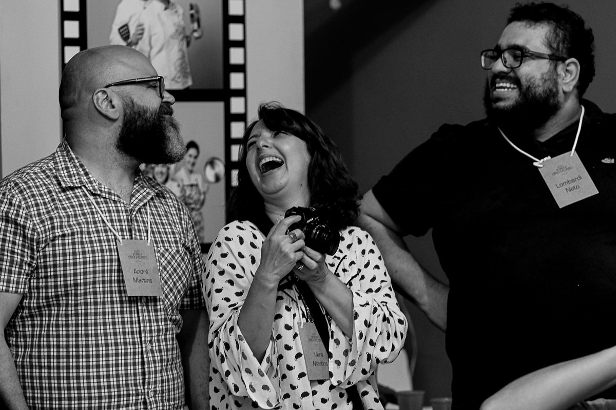 Apresentação esta tão divertida que a Vera martins da gargalhada também, junto com o André.