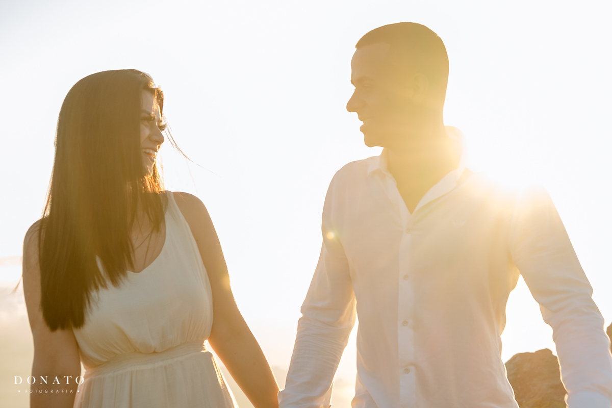 Ensaio de noivos ao nascer do sol, por do sol, pre-wedding.