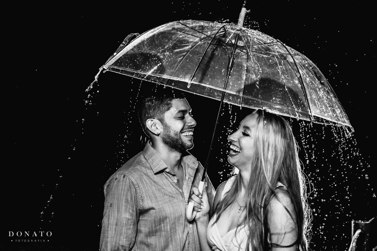 Ensaio fotográfico da jogadora de volei Edinara, na praia de Juquehy-sp