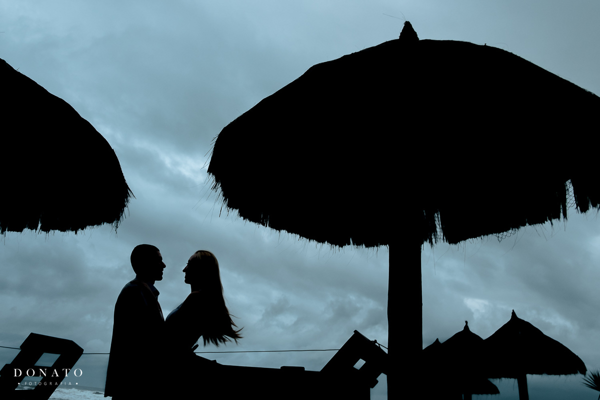 Ensaio da jogadora de volei Edinara, na praia de Juquehy-sp