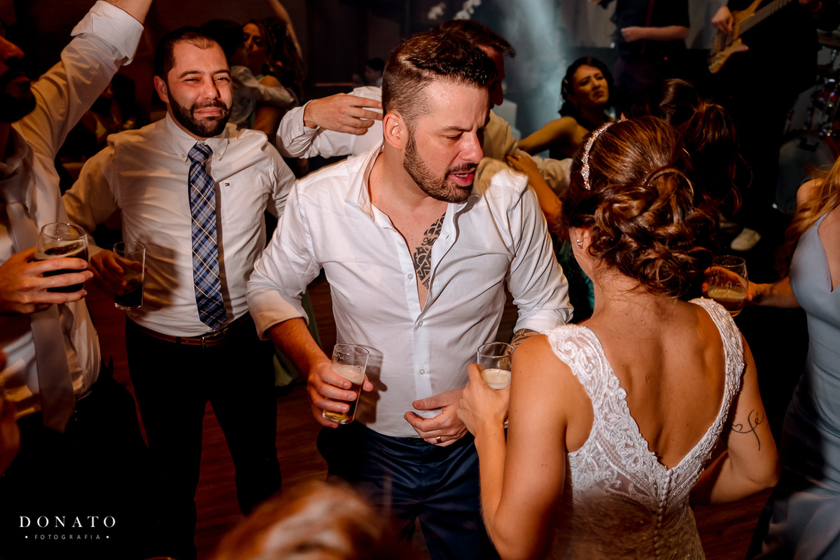 Casamento Vila Bisutti, Festa no bisutti