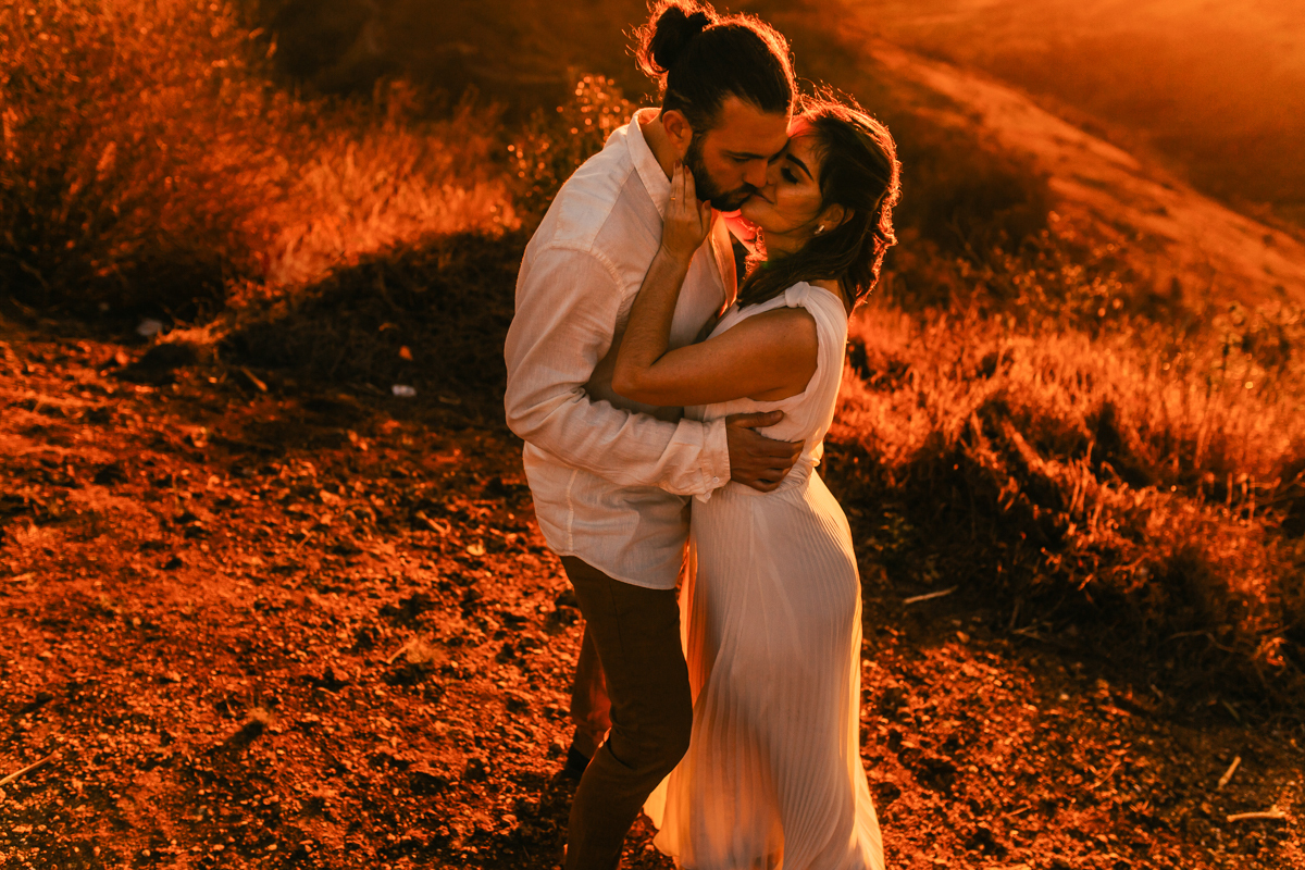 Pré casamento casal por do sol capela Santa Luzia