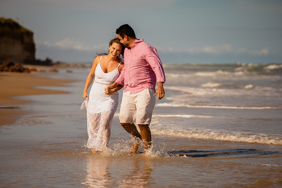 Pré casamento praia ensaio costa dourada