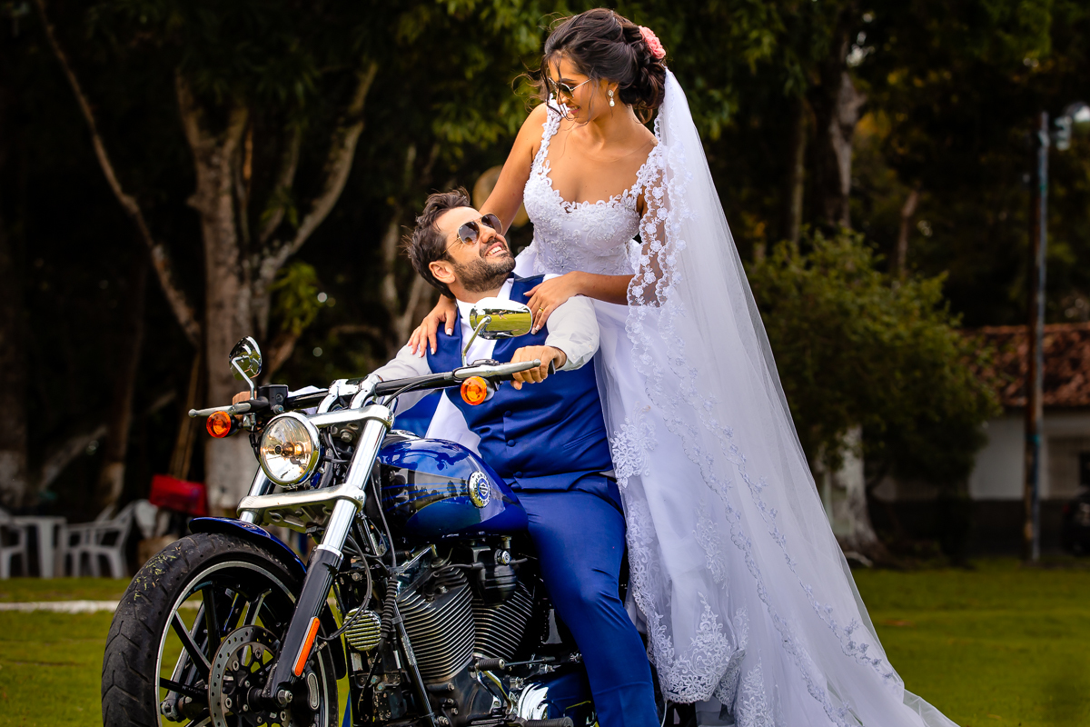 Pós casamento Porto Seguro harley