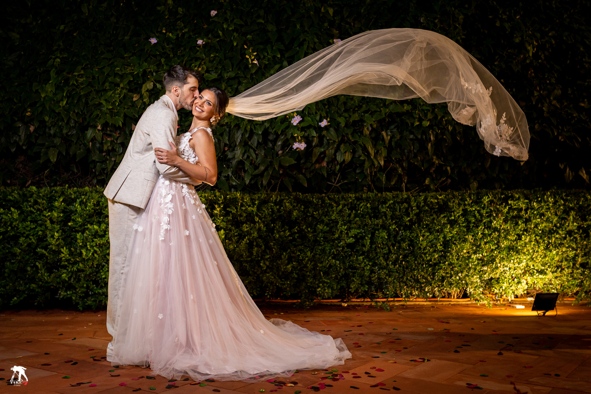 véu da noiva ao vento