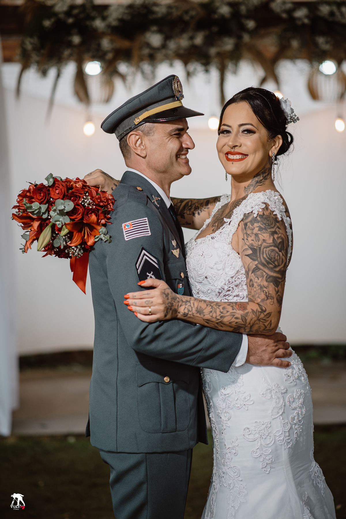 noivos no ensaio fotográfico 