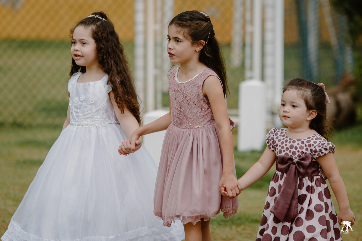 crianças no casamento