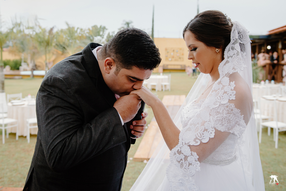 troca de alianças dos noivos