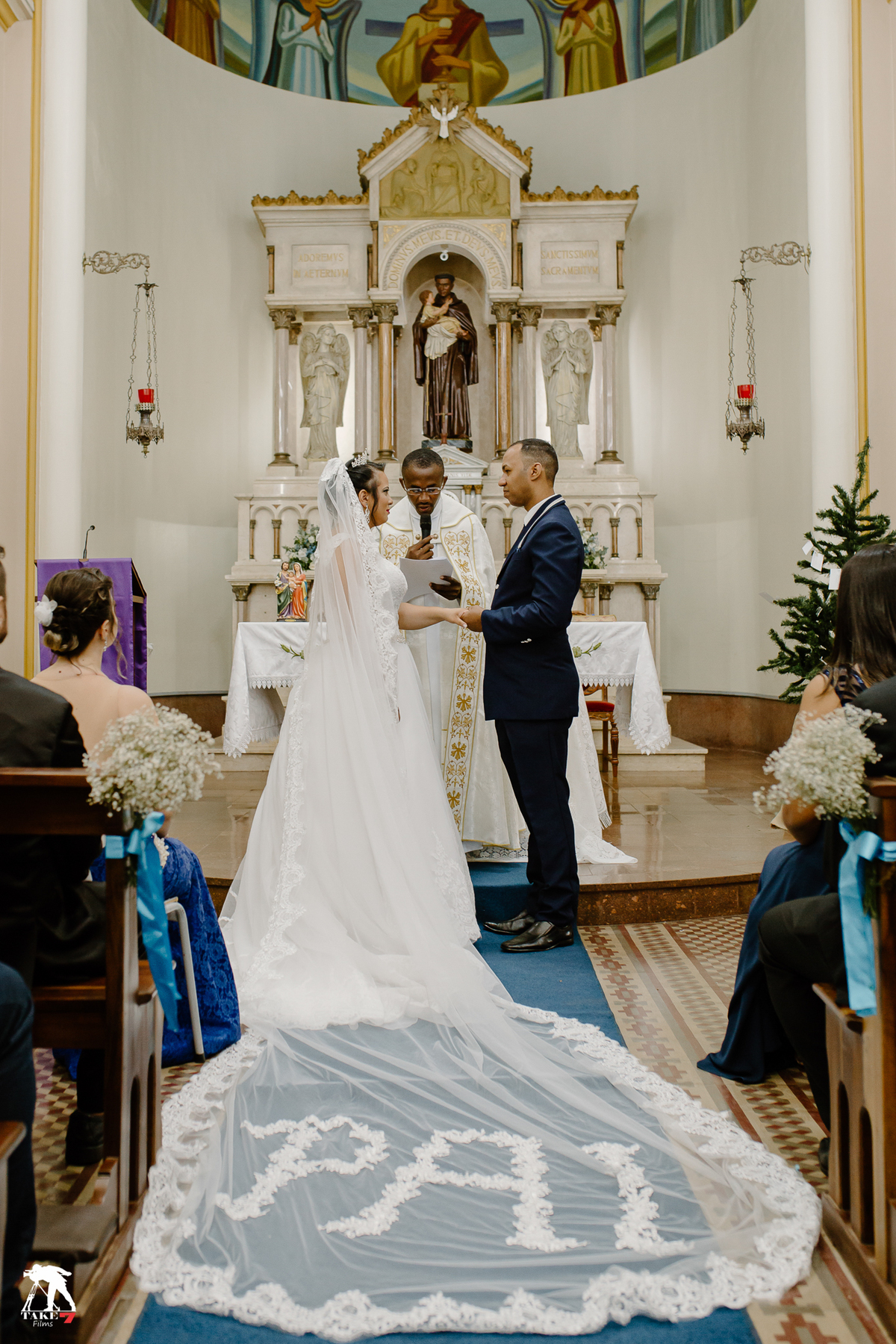 bordado no véu da noiva 