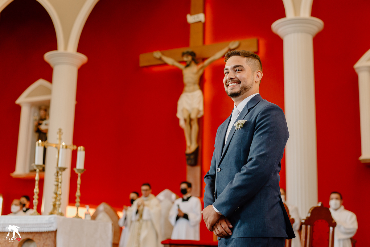 reação do noivo na cerimônia 