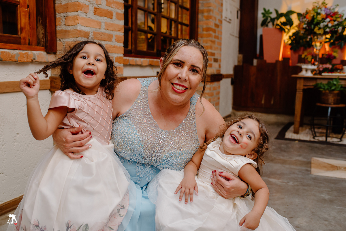 Crianças na festa de Casamento 
