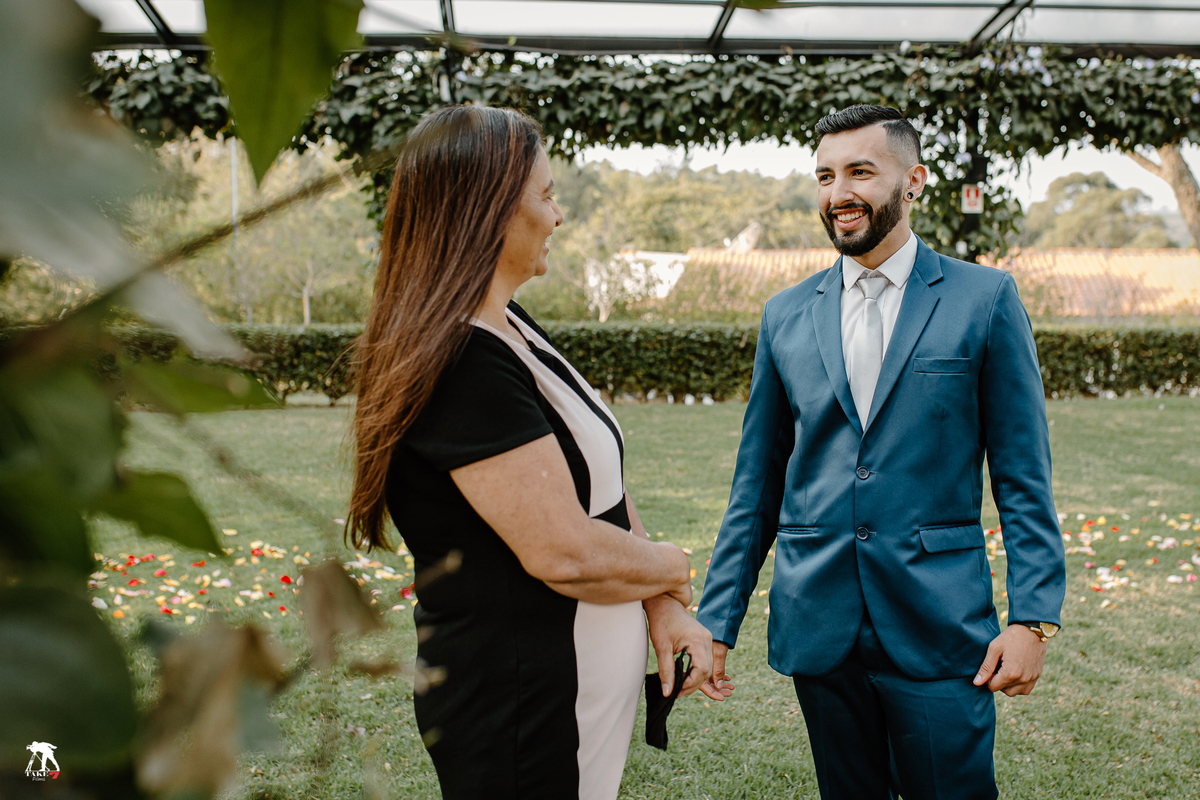 noivo antes da cerimônia 