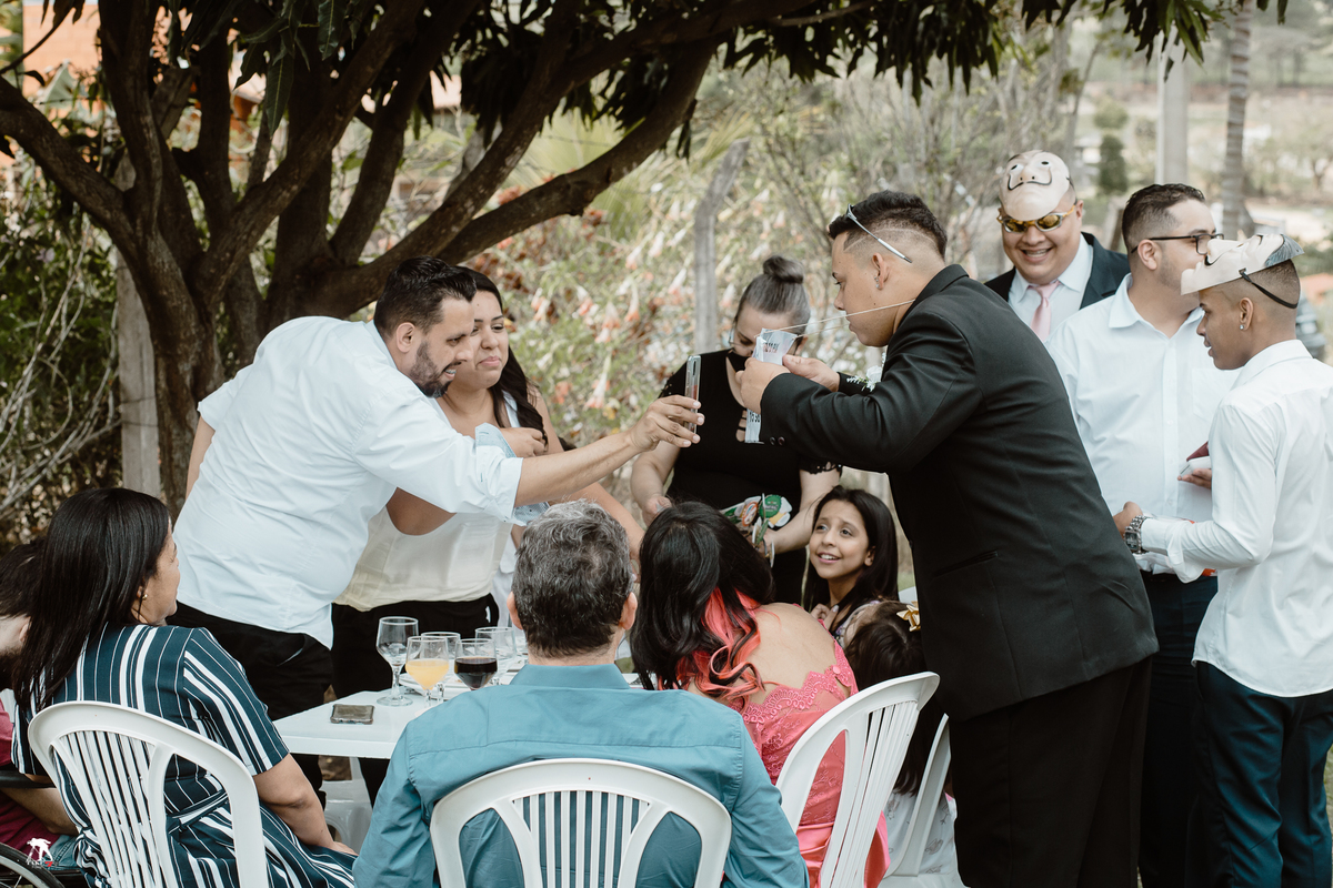 corte da gravata com pix